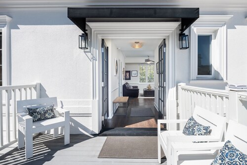 Walk to Beaches, Dining & Everything Coronado Has to Offer  |  Coronado Crown Vi