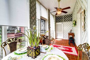 Dining - Bowling Green House w/ Shared Pool! (Bowling Green)