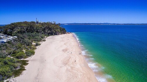 The Shoalbar-Walk to Shoal Bay Beach & Little Beach
