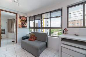 基本公寓 | 客廳 | 電視