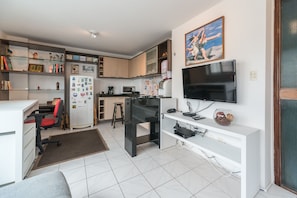 Basic Apartment | Interior