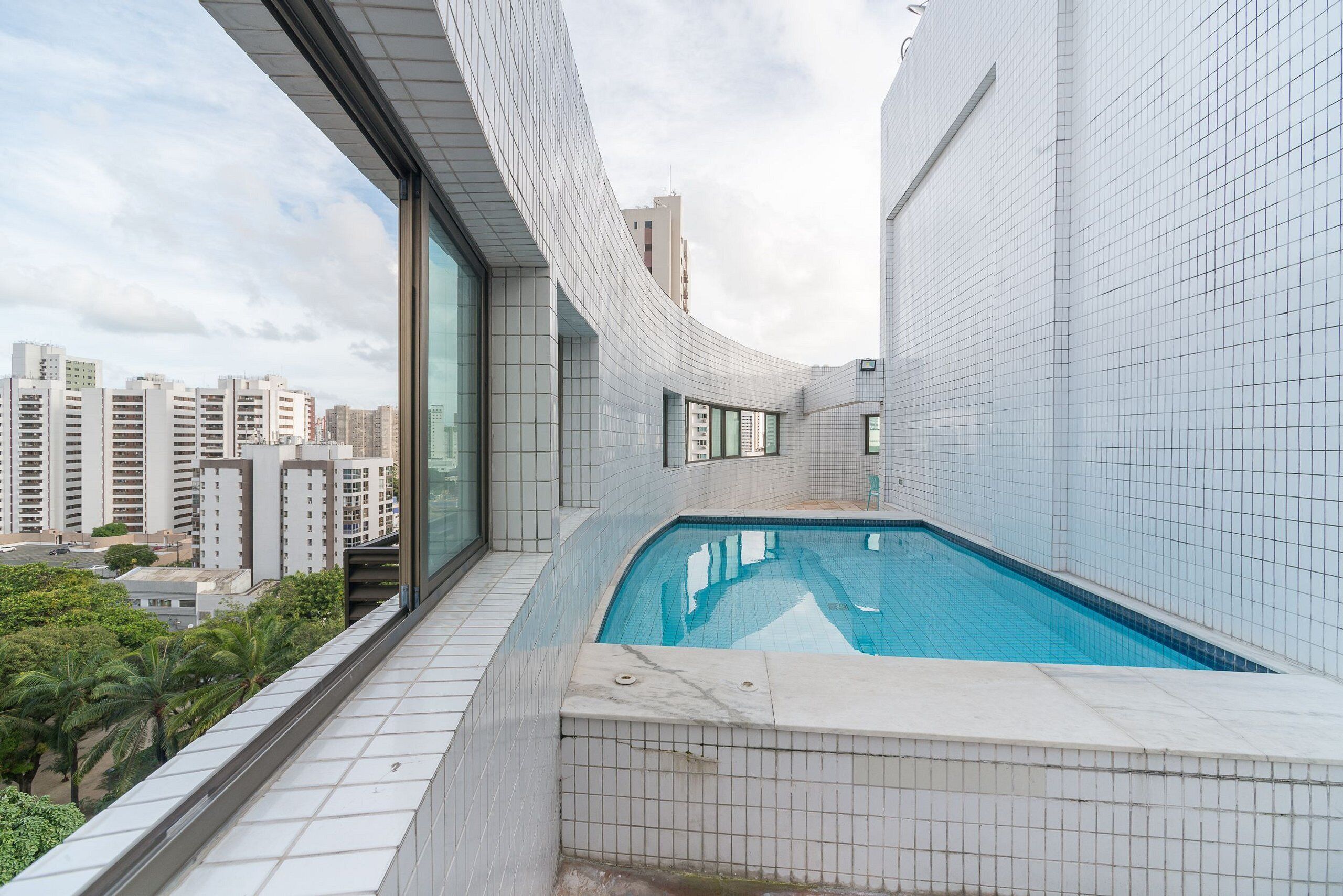Apartamento básico | Piscina | Piscina externa