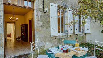 Restauration extérieure