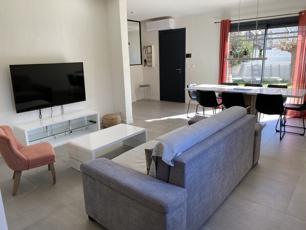 リビング エリア