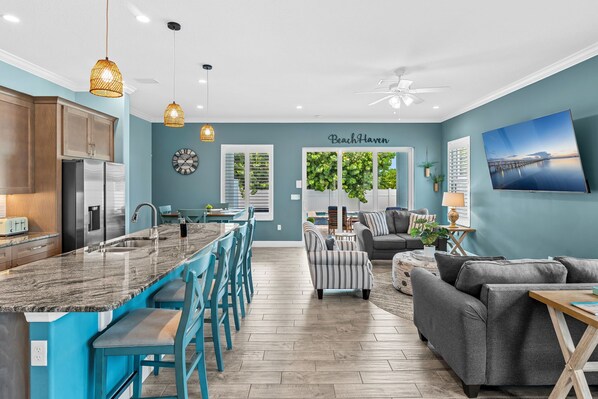 Smart TV, offices - Discover serenity at this luxurious 4-king-suite home in Indialantic, Florida, just steps across the street from a stunning private beach with powdery sands and turquoise waves. Unwind in the heated pool and spa, surrounded by tropical landscaping. (Melbourne)