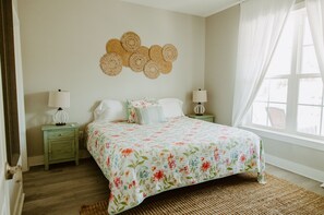 3 makuuhuonetta, ilmainen Wi-Fi, vuodevaatteet