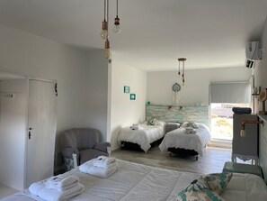 3 habitaciones, cuna de viaje, wifi gratis y ropa de cama 