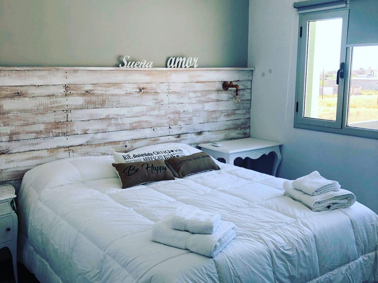 3 habitaciones, cuna de viaje, wifi gratis y ropa de cama 