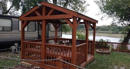 Lake Lot Camping Relaxing Fun!