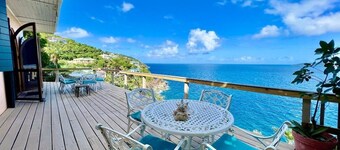 Tropical Shores a Waterfront Villa