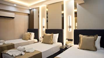 Triple Room | Premium bedding, minibar, desk, laptop workspace