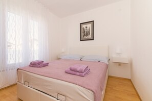 1 Schlafzimmer, Bügeleisen/Bügelbrett, Internetzugang, Bettwäsche