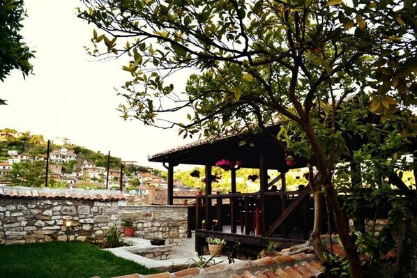 Room - Hotel Belgrad Mangalem (Berat)