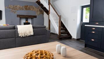 House, 1 Bedroom, Kitchen, Sea View | Living area