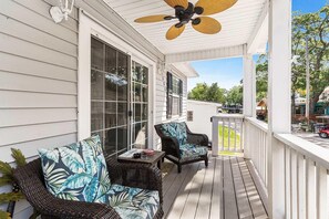 Terrace/patio - Ocean Lakes 1808 Lovestone Dr 3bd/2ba Corner Lot Sleeps 6 (Myrtle Beach)