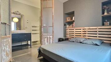 3 chambres, fer et planche Ă repasser, Wi-Fi, draps fournis