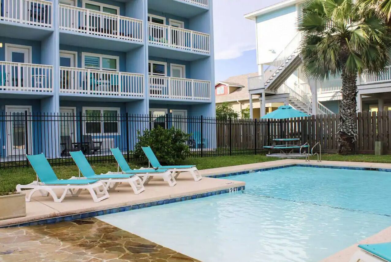 Location! Direct Beach access & Pool View! Port A