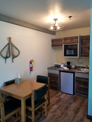 Dining - Deer Run Motel (Branson)
