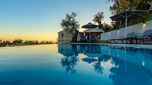 Outdoor pool - Villa Feax Ocean View (corfu)