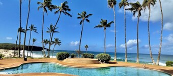 2BR/1BA Condo: Amazing Views, Pool, Lanai, and best Sunsets