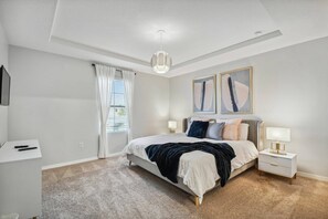 4 bedrooms, WiFi, bed sheets