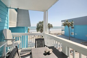 Outdoor dining - Ocean and Pool View, updated 2 bedroom, 2 bath 2nd floor condo. (Murrells Inlet)