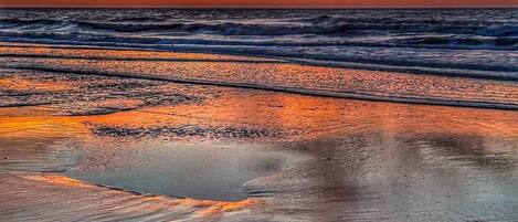 Accommodatie ligt op het strand, strandlakens