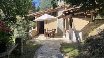 Family Cabin, Balcony (Kalaffe) | 1 bedroom, Frette Italian sheets, premium bedding, down comforters