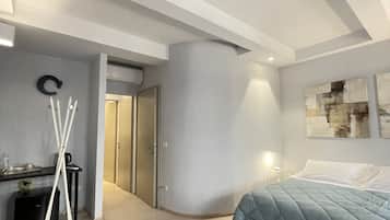 Camera Deluxe | Una scrivania, insonorizzazione, Wi-Fi gratuito