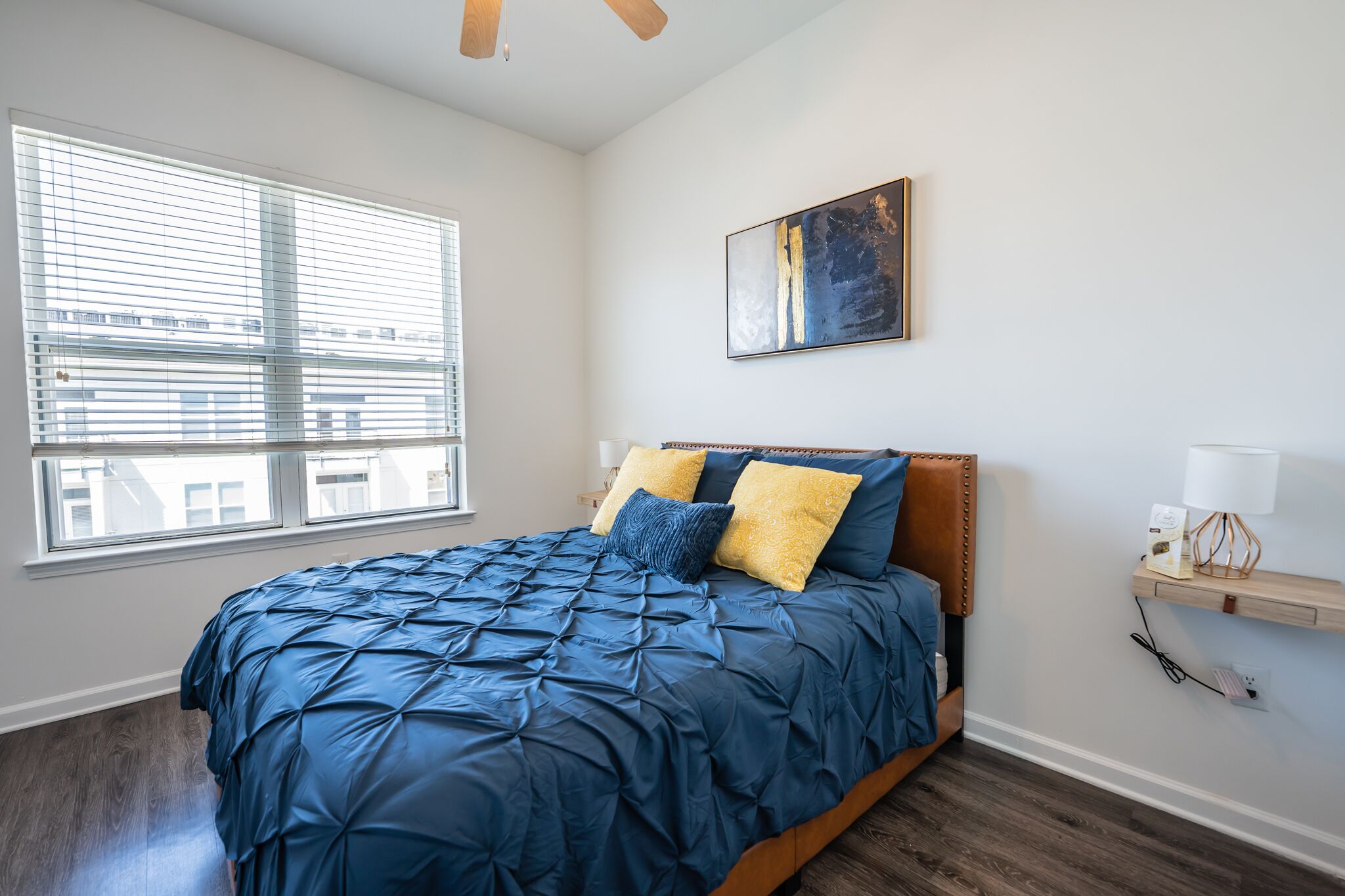 Black and Gold Experience | Best location Downtown Atlanta ideal for long stays