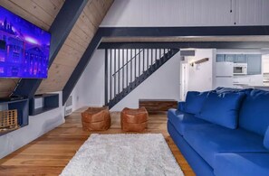 Smart TV, fireplace, DVD player, video library