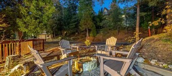 Hot Tub - EV - Kid Friendly - A/C - Fire Pit- Arcade game - BBQ