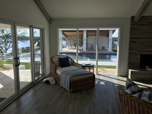 Brazos Moon: Hell's Gate Basin! Pool, Cliffside, Views, Luxury Home