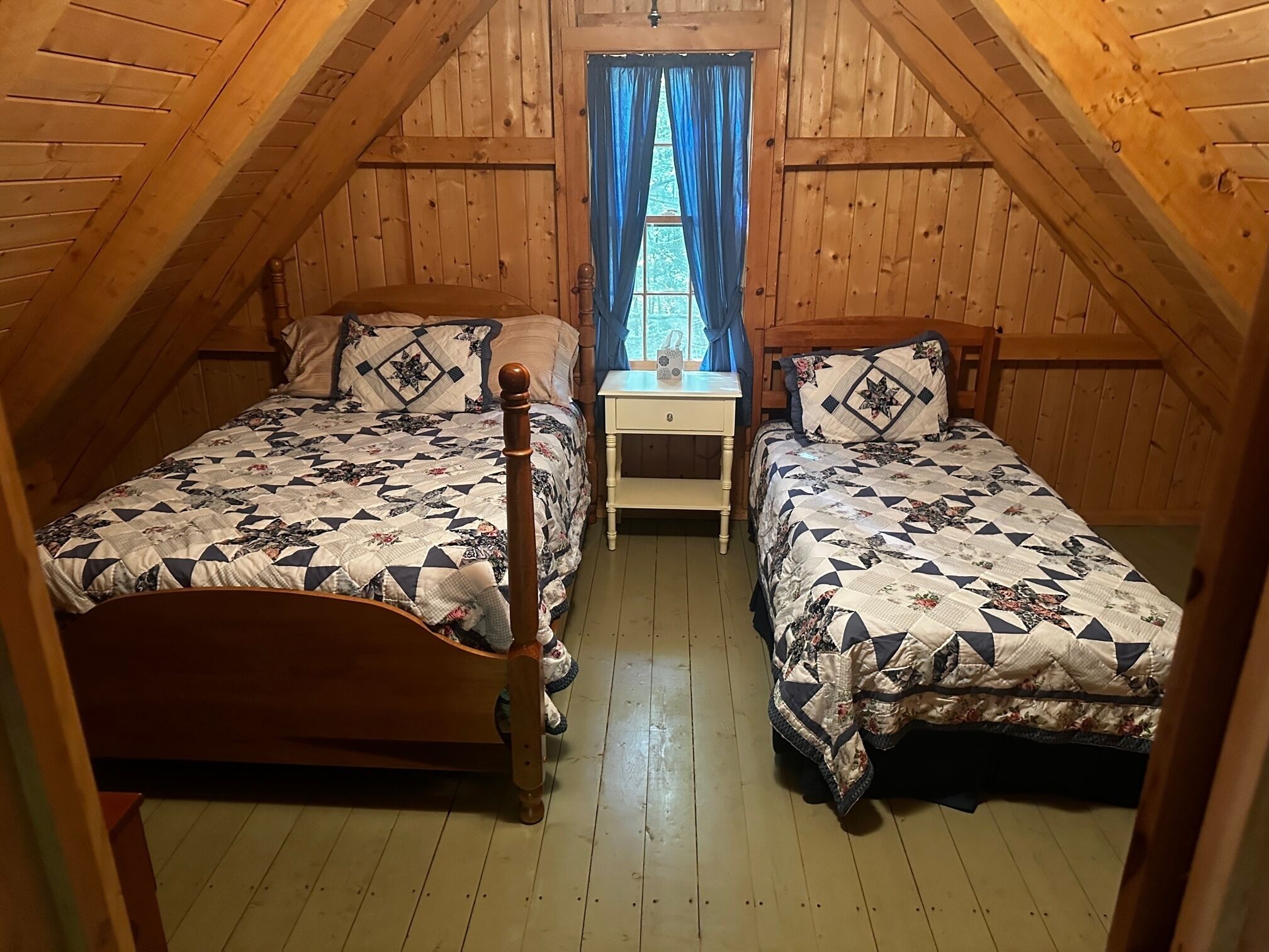 3 chambres, accès au Wi-Fi (inclus), literie fournie