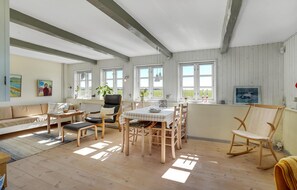 Dining - Gorgeous home in Bogense with kitchen (Bogense)