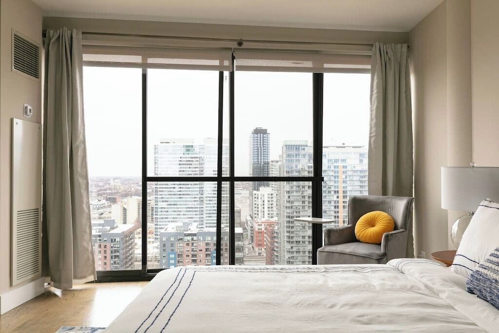 2 bedrooms, desk, iron/ironing board, travel crib