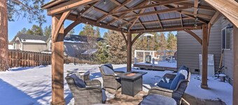 Family-Friendly Oregon Vacation Home w/ Yard