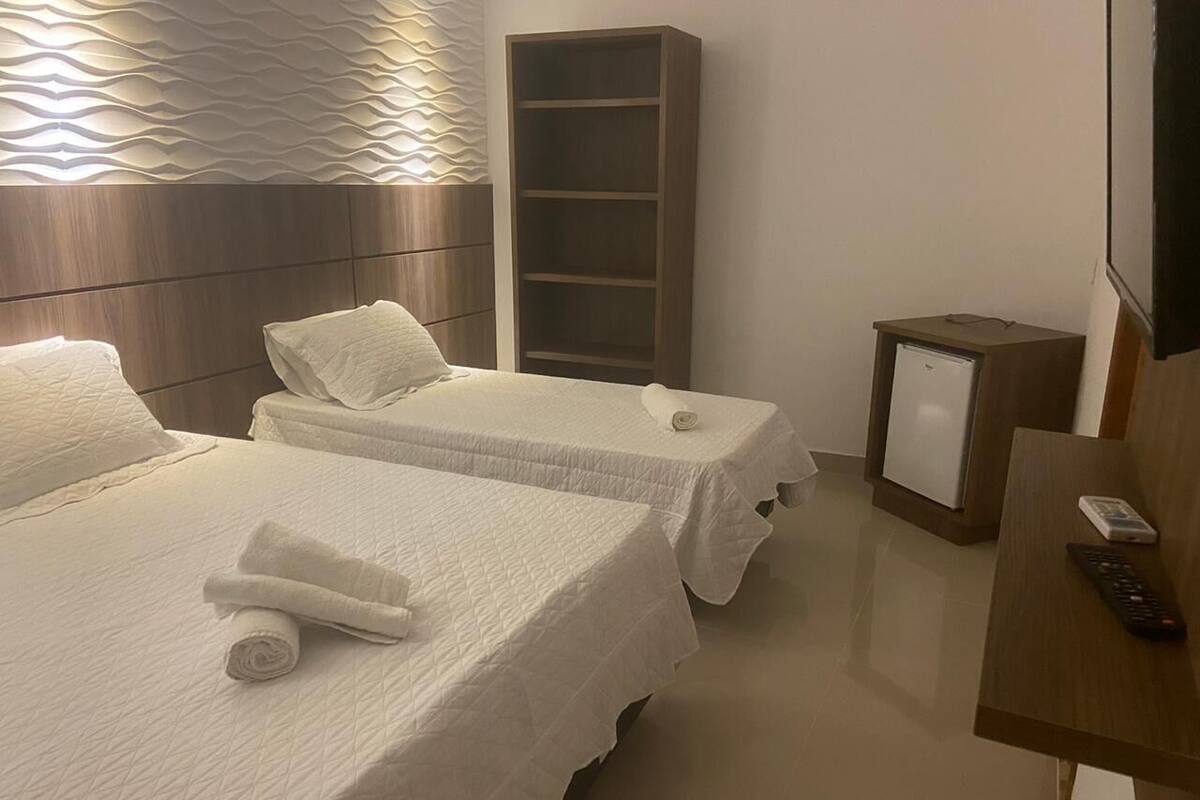 Ropa de cama de alta calidad, camas Select Comfort y minibar