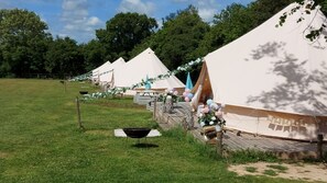 Property grounds - Exclusive hire of luxury Glamp site (Wadhurst)