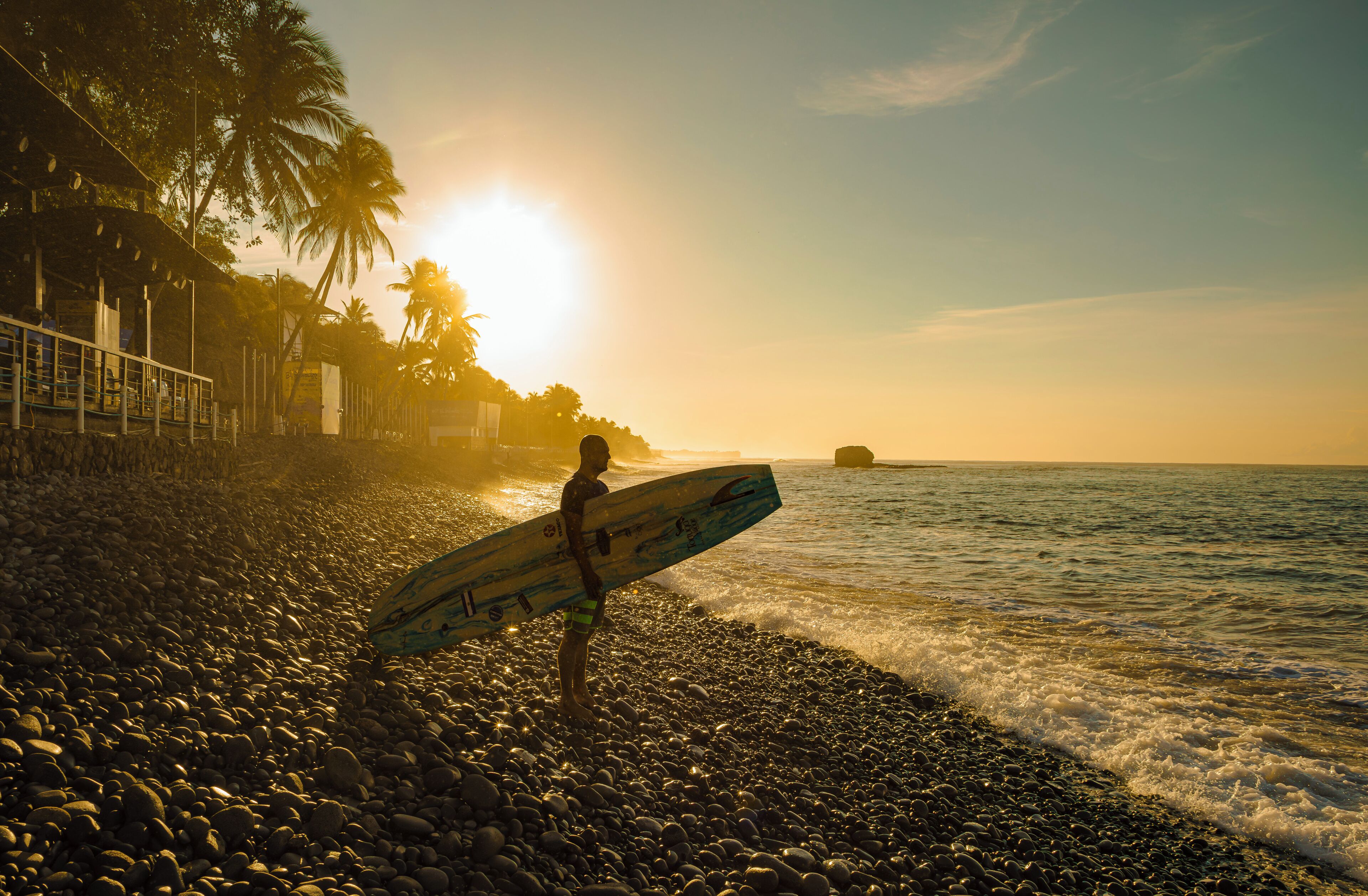 Surfing/boogie boarding
