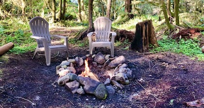 Cozy Family-Friendly Forest Escape Near Mt Hood