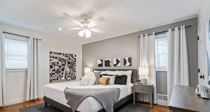 Modern 3BR Ranch - Save 5% Weekly, 10% Monthly