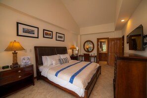 3 bedrooms, iron/ironing board, Internet, bed sheets