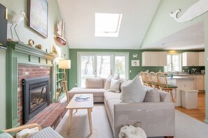 Televisio, työhuone