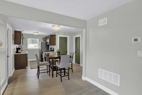 Upscale suite in Lakewood