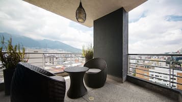 Business Apartment | Terrace/patio