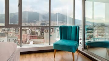 Apartment with Panoramic View and Balcony - 1003 | 1 bedroom, individually decorated, individually furnished