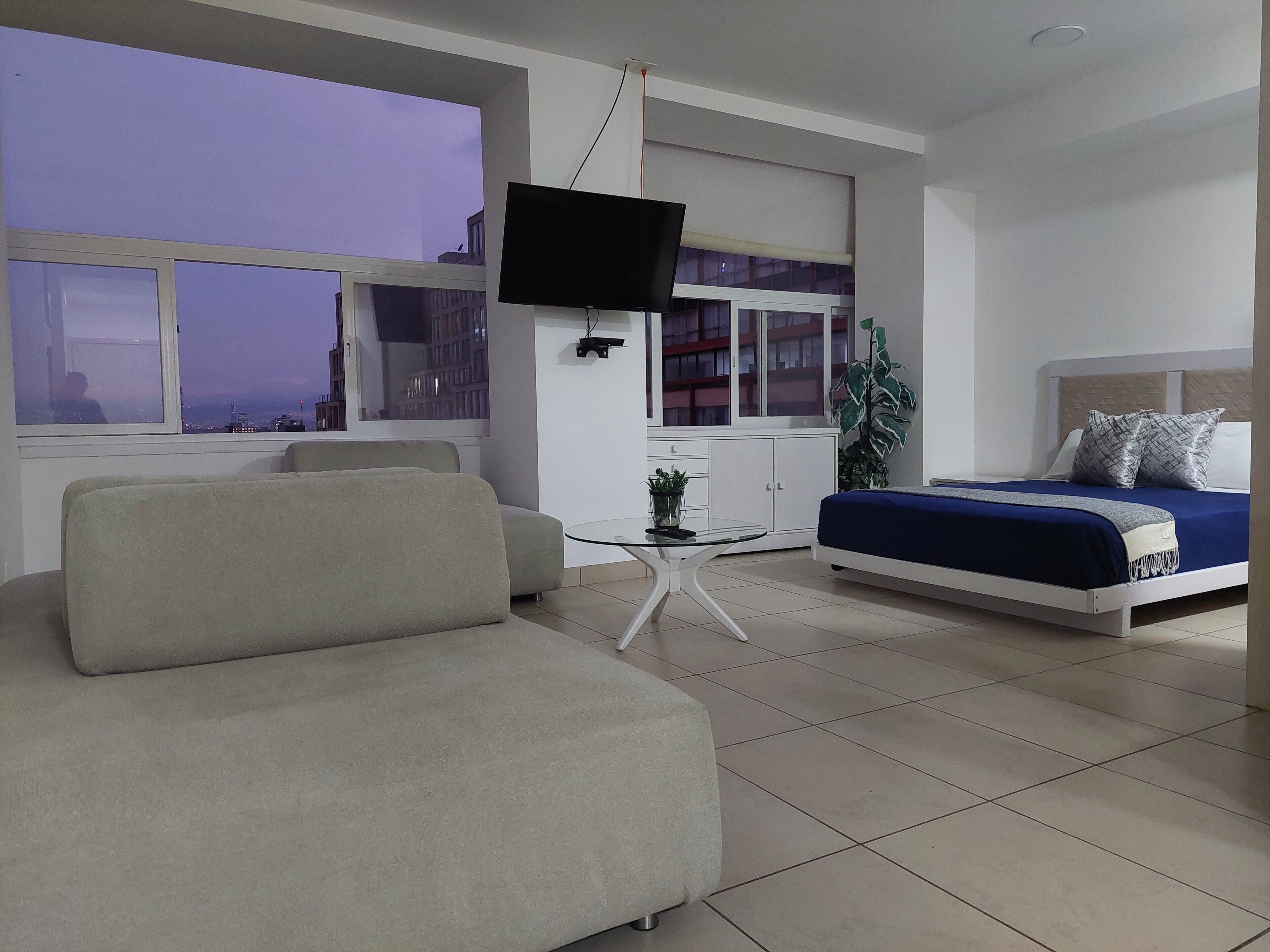 1 chambre, accès Internet, draps fournis