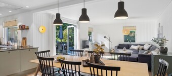 Newly renovated and modern cottage near the beach