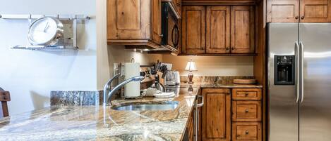 Bloc d'apartaments, 1 dormitori | Cuina privada | Torradora